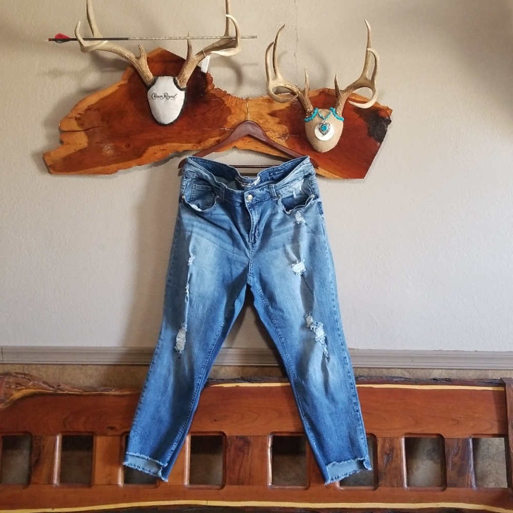 Seven7 Jean's size 20W Ankle Skinny